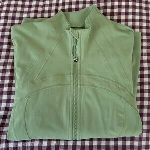 Lululemon Define Jacket (size 12)